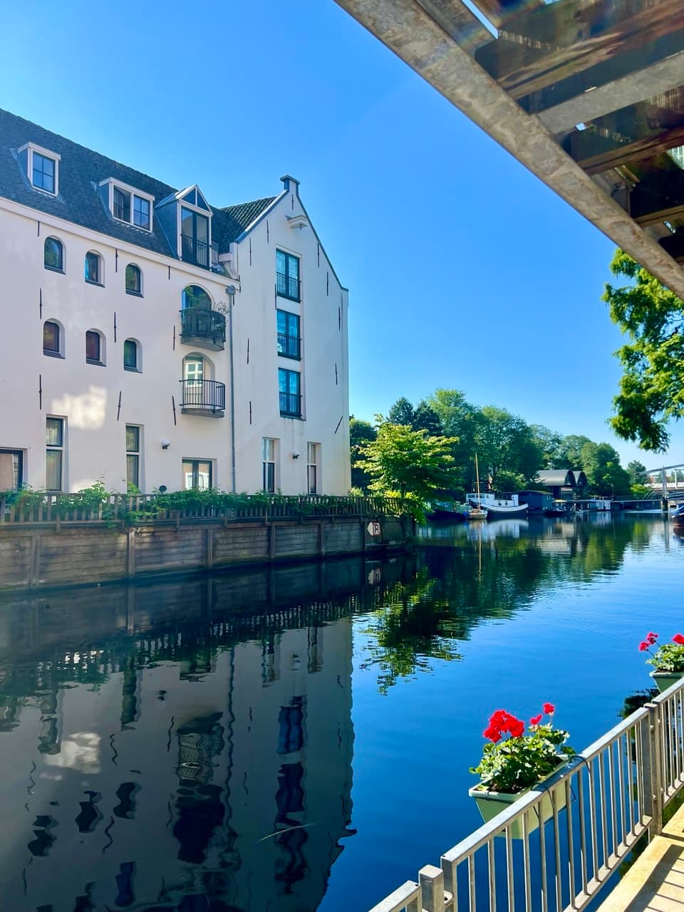 Nova House kantoor aan het water